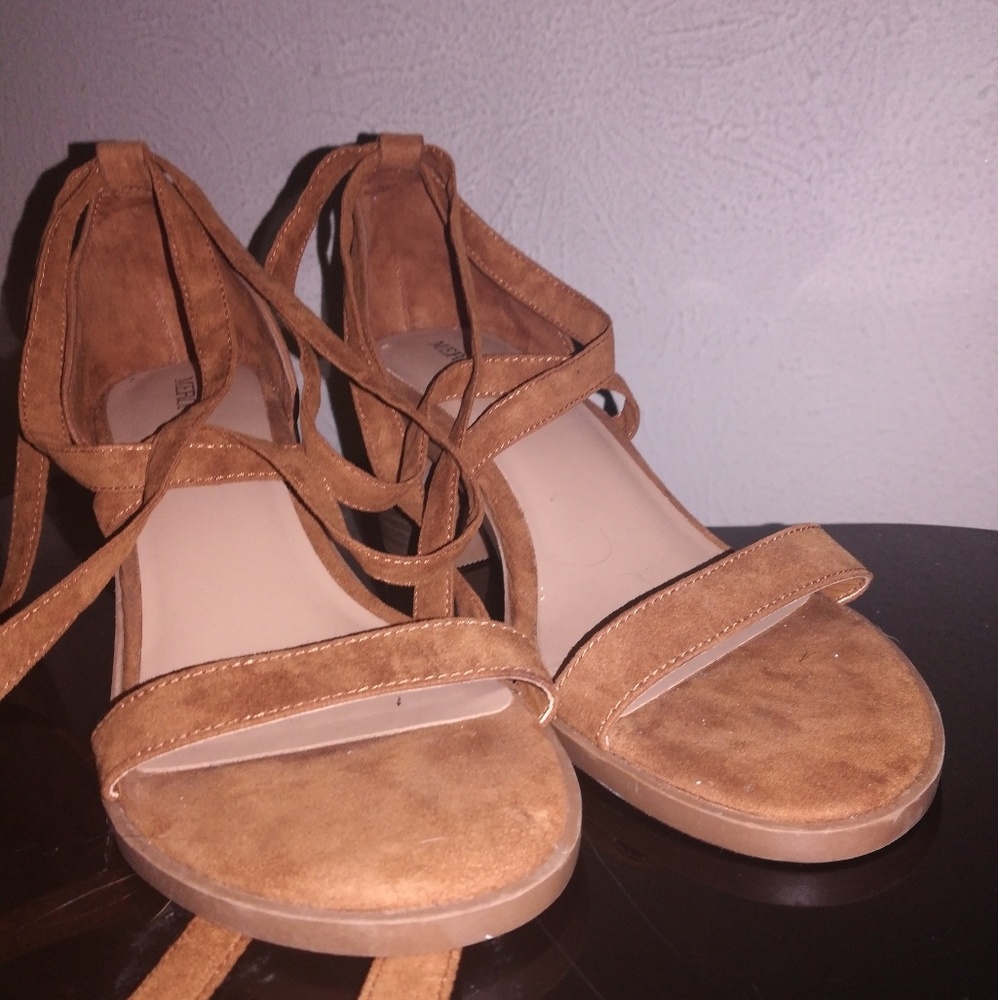 Merona lace up heels